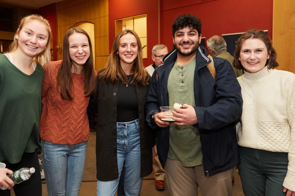 Five U N E undergraduate students pose together at a 全球人文中心 lecture